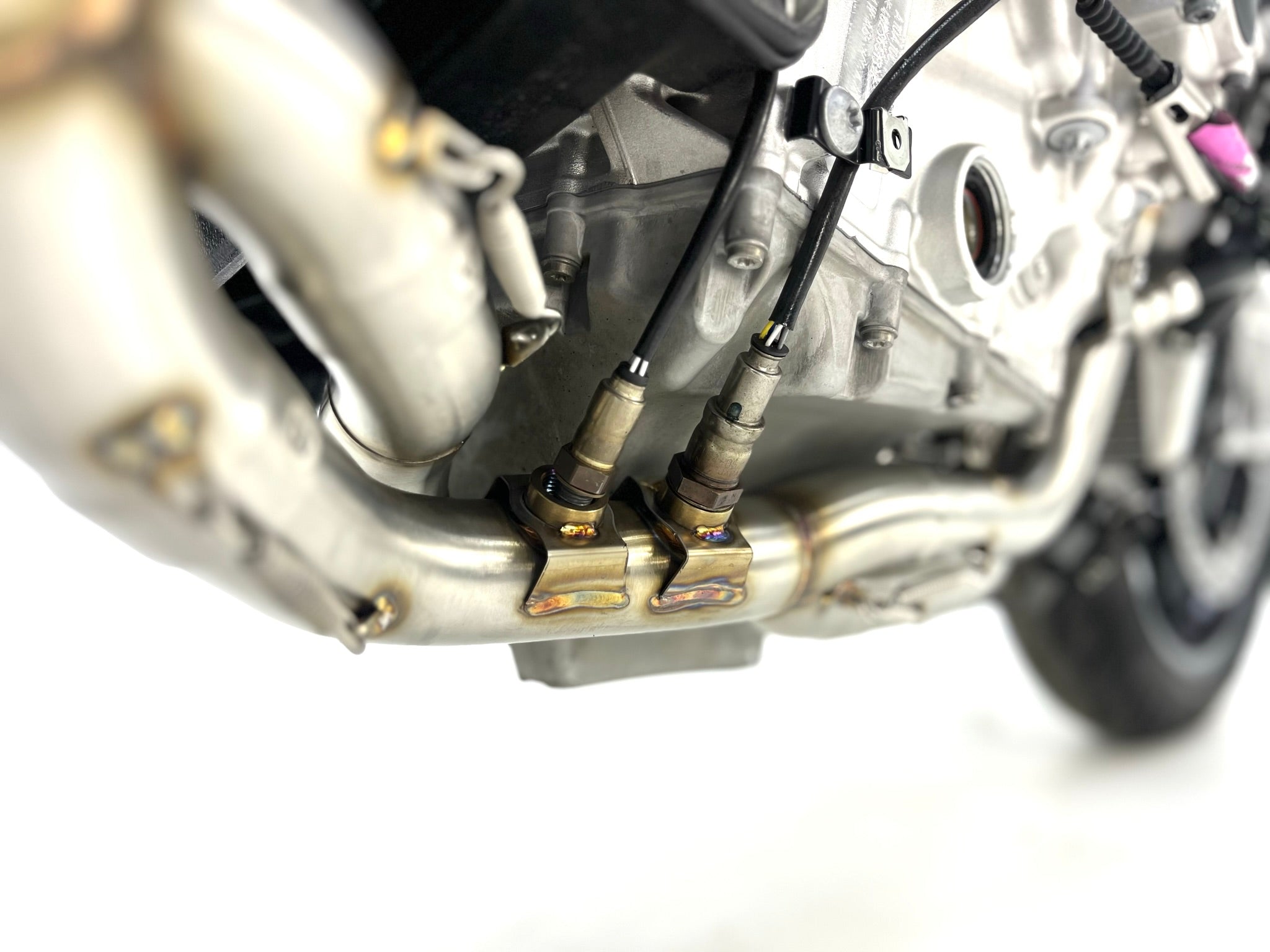 Arata Slip-ons & Full Exhaust Systems